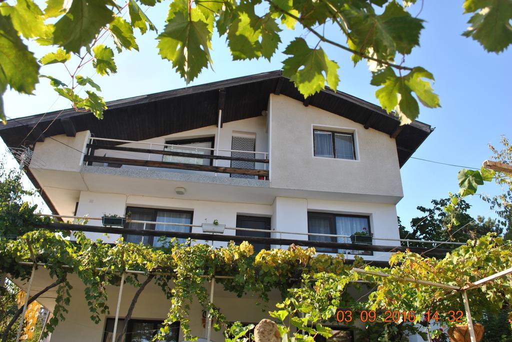 גולדן סנדס Guest House Palma מראה חיצוני תמונה